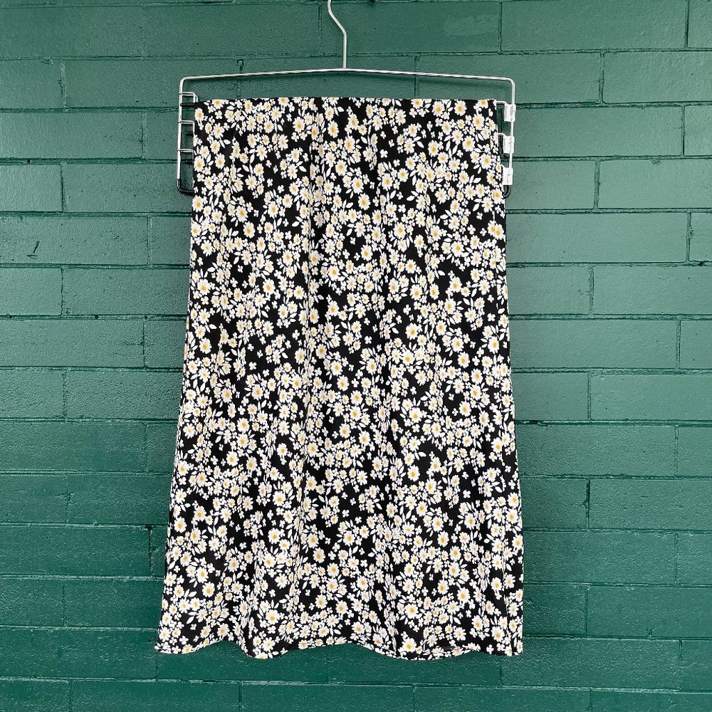 Hollister Daisy Print A-line Skirt